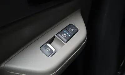 Kia Canival 2025, 21598 км, за 25775.2 USD - фото 31