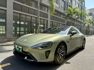 Xiaomi SU7 · 2025 год