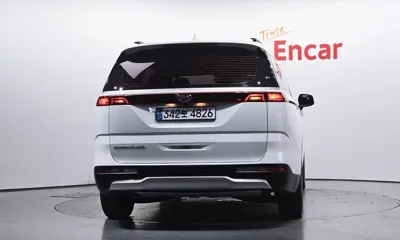 Kia Canival 2021, 126614 км, за 13238.4 USD