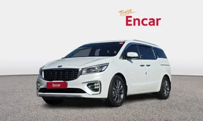 Kia Canival · 2019 год