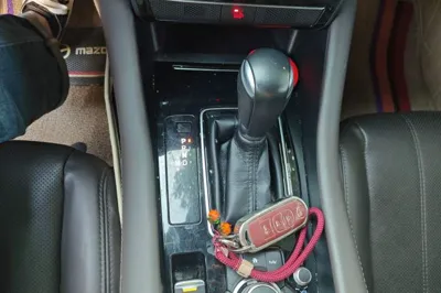 Mazda Atenza 2020, 39300 км, за 13254 USD - фото 11