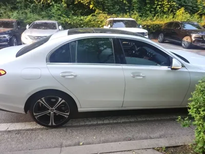 Mercedes-Benz C-Class 2023, 24000 км, за 26337.95 USD