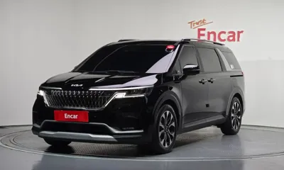 Kia Canival · 2023 год