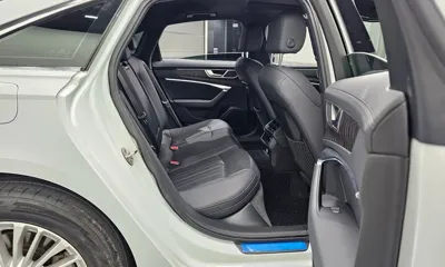 Audi A6 2020, 68575 км, за 18241.05 USD - фото 12