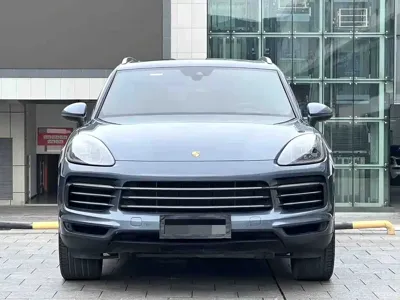 Porsche Cayenne 2019, 80000 км, за 45069.76 USD
