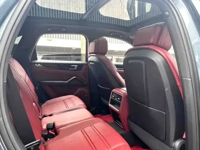 Porsche Cayenne 2019, 80000 км, за 45131.02 USD - фото 6