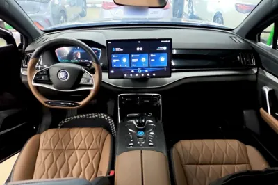BYD Tang New Energy 2023, 55300 км, за 16316 USD - фото 12