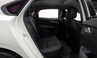 Kia K3 2020, 55908 км, за 7811.47 USD - фото 12
