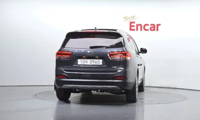 Kia Sorento 2016, 129682 км, за 8791.65 USD