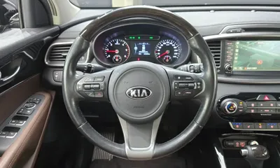 Kia Sorento 2016, 129682 км, за 8791.65 USD - фото 12