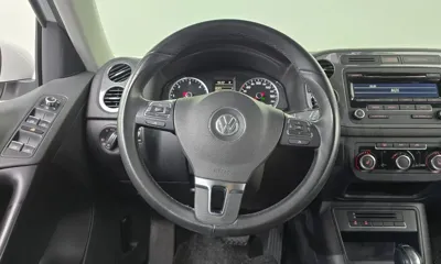 Volkswagen Tiguan 2015, 103281 км, за 5074.17 USD - фото 13