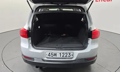 Volkswagen Tiguan 2015, 103281 км, за 5074.17 USD - фото 20