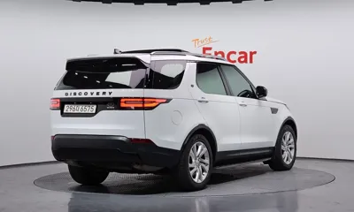 Land Rover Discovery 2017, 92038 км, за 16186.69 USD
