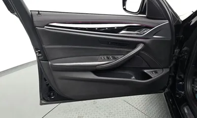 BMW 5-Series 2019, 105769 км, за 16673.23 USD - фото 24