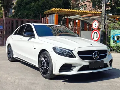 Mercedes-Benz C-Class 2021, 84000 км, за 20570.53 USD