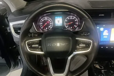 Roewe RX3 2021, 26800 км, за 8335 USD