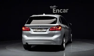 BMW 2-Series 2016, 66852 км, за 7816.6 USD