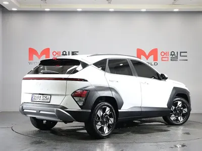 Hyundai Kona 2025, 324 км, за 17538.09 USD