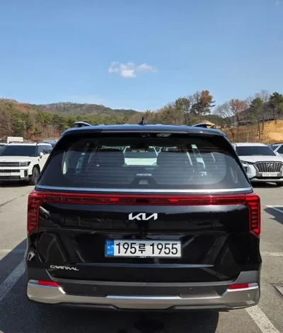 Kia Canival 2024, 32319 км, за 25534.99 USD