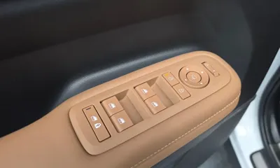 Hyundai Santafe 2024, 37247 км, за 21498.38 USD - фото 28