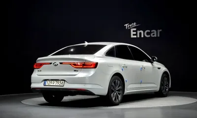 Renault-KoreaSamsung SM6 2021, 30690 км, за 10726.12 USD