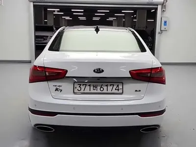 Kia K7 2013, 191286 км, за 3705.39 USD