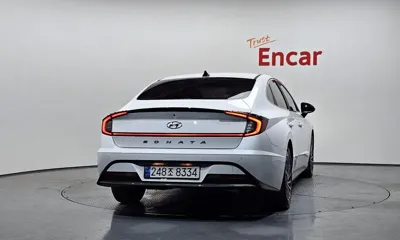 Hyundai Sonata 2022, 75473 км, за 12295.09 USD