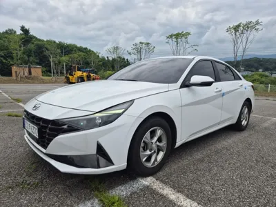 Hyundai Avante · 2021 год