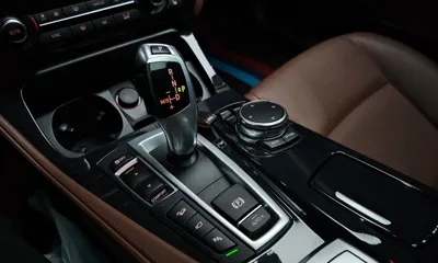 BMW 5-Series 2016, 145009 км, за 10831.04 USD - фото 9