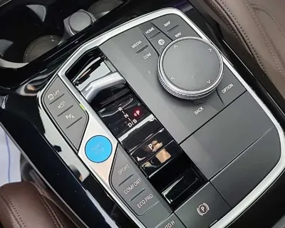 BMW iX3 2024, 23600 км, за 35048.88 USD - фото 8