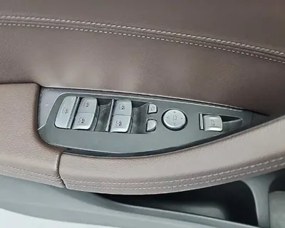 BMW iX3 2024, 23600 км, за 35048.88 USD - фото 15