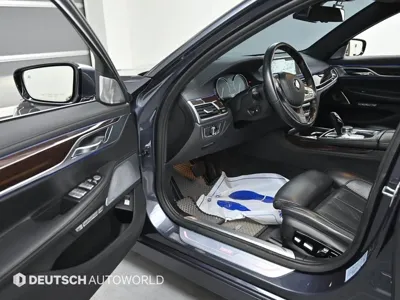 BMW 7-Series 2016, 117739 км, за 16865.27 USD - фото 11