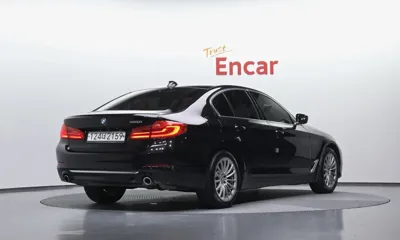 BMW 5-Series 2020, 31367 км, за 18558.3 USD