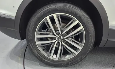 Volkswagen Tiguan 2023, 32381 км, за 32551.92 USD