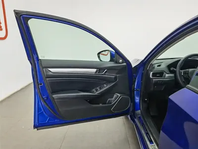 Honda Accord 2019, 100500 км, за 9108.12 USD - фото 8
