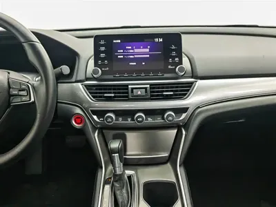 Honda Accord 2019, 100500 км, за 9108.12 USD - фото 12