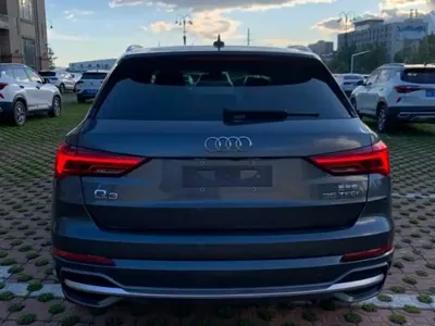 Audi Q3 2022, 62000 км, за 25784.94 USD