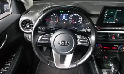 Kia K3 2019, 89834 км, за 7811.08 USD - фото 16