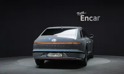 Hyundai Grandeur 2023, 66588 км, за 21059.59 USD