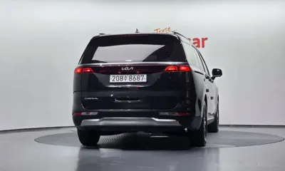Kia Canival 2023, 53687 км, за 19177.01 USD - фото 4
