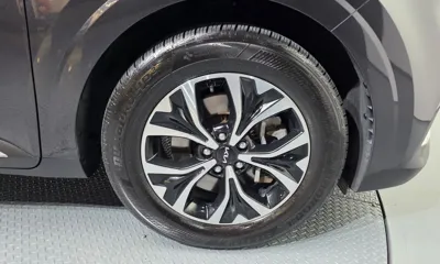 Kia Canival 2023, 53687 км, за 19177.01 USD - фото 21