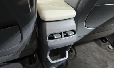 Kia EV3 2025, 16999 км, за 25797.56 USD - фото 34