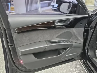 Audi A8 2015, 88053 км, за 13881.55 USD - фото 11