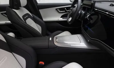 Mercedes-Benz E-Class 2025, 13175 км, за 75357.01 USD - фото 9