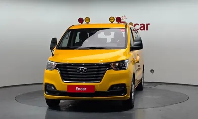 Hyundai Starex 2020, 100002 км, за 9686.01 USD