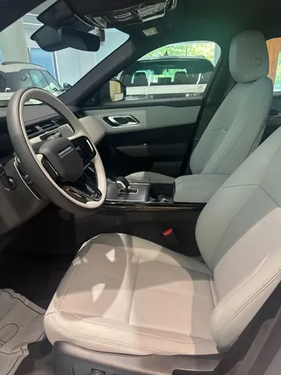 Land Rover Range Rover Velar 2026, 781 км, за 53070.24 USD