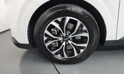 Kia Canival 2023, 40507 км, за 17805.36 USD