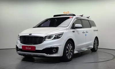 Kia Canival · 2018 год