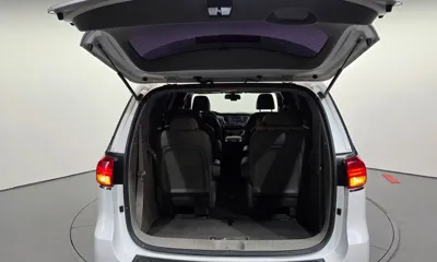 Kia Canival 2018, 191534 км, за 4926.43 USD - фото 20