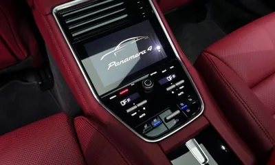 Porsche Panamera 2023, 38710 км, за 78493.55 USD - фото 19